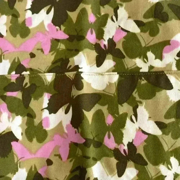 2 Retreat Casual Tops🦋🌺 - Picture 5 of 15